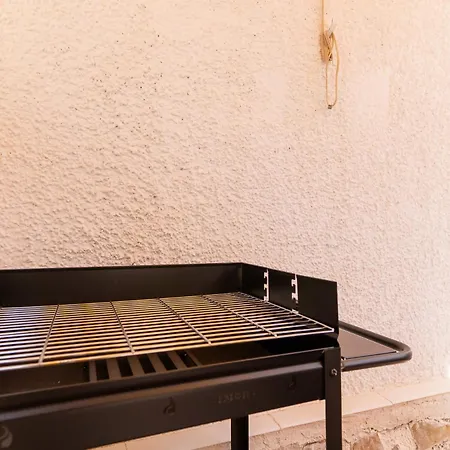 Rentafive Piscina Parking Apartment